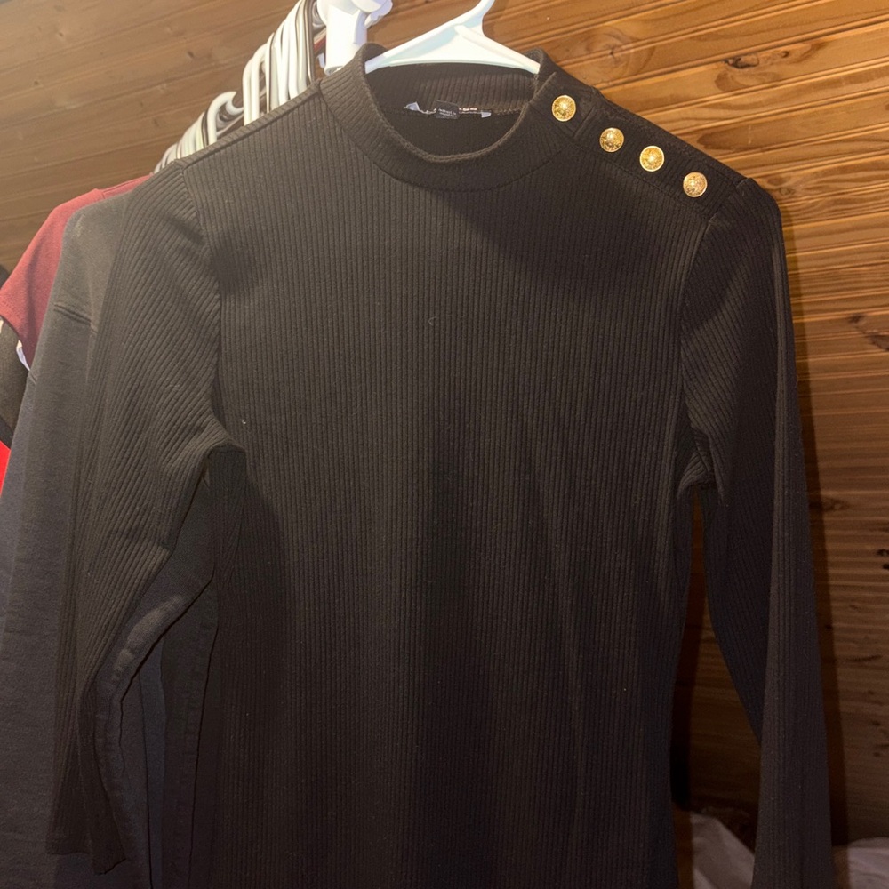 Express Black Ribbed Long-Sleeve Shirt with Gold Shoulder Buttons